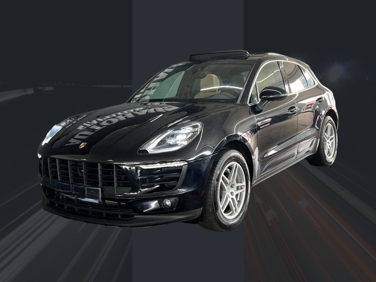 PORSCHE MACAN